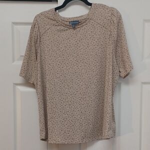 Democracy Taupe Floral Short Sleeve Tee